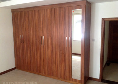 DW Wardrobes 15 W